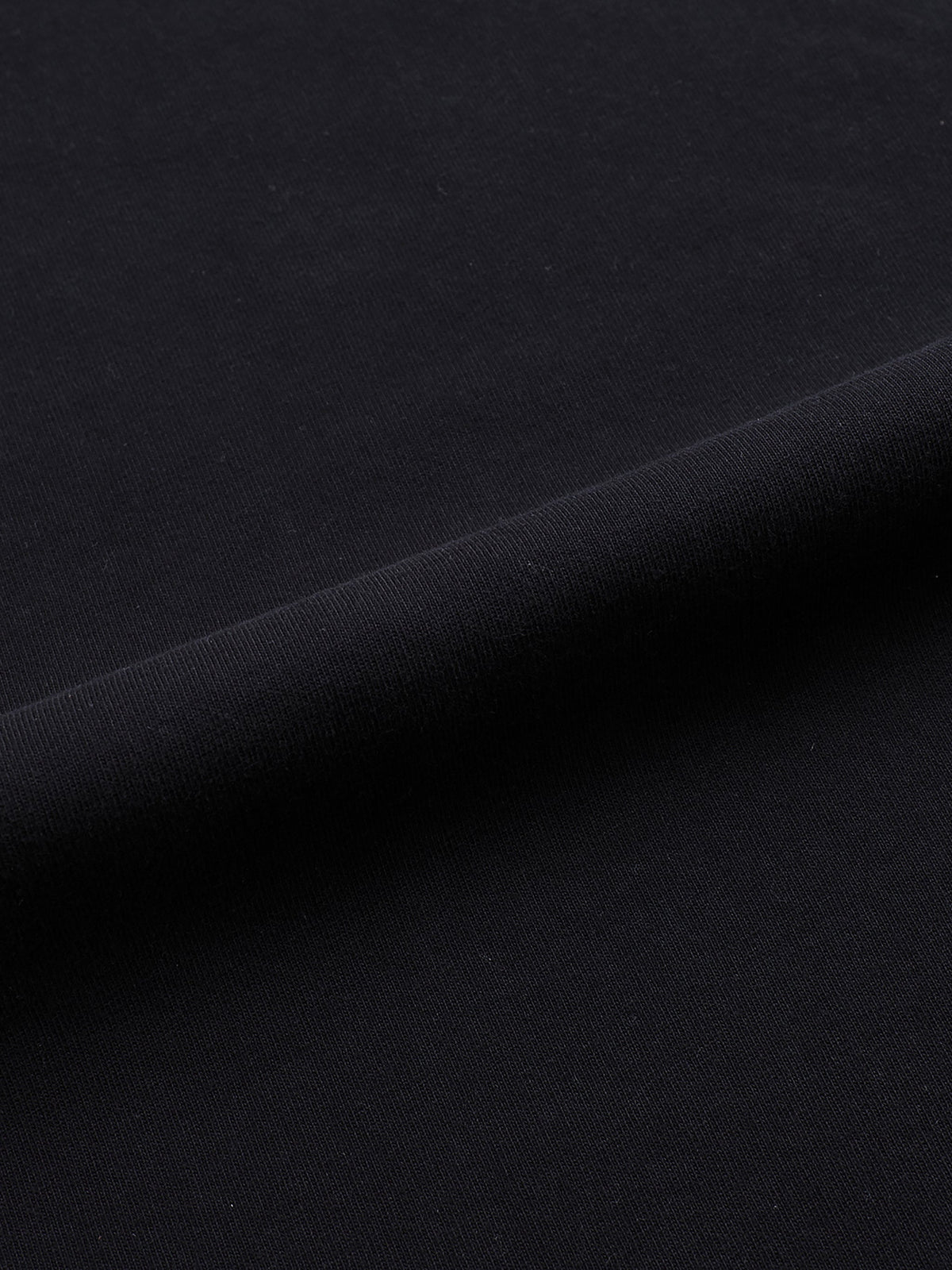Fearless Contrast-Stitch Tee – Built to Stand Out